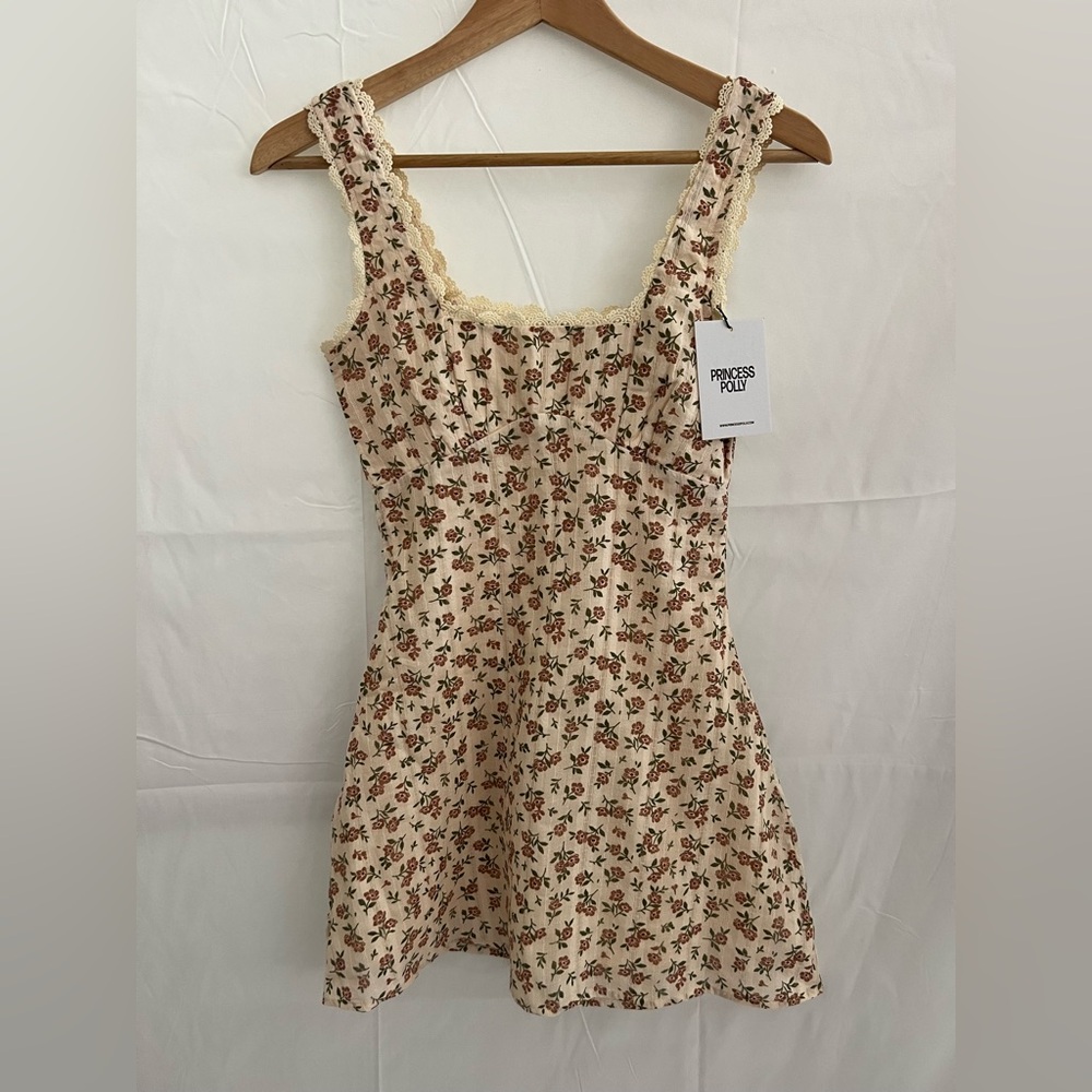 NWT PRINCESS POLLY DASHA MINI DRESS FLORAL SZ 2